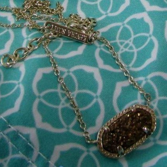 Kendra Scott Necklace - Picture 5 of 7